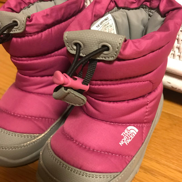 THE NORTH FACE(ザノースフェイス)のTHE NORTH FACE SNOW BOOTS👢 キッズ/ベビー/マタニティのキッズ靴/シューズ(15cm~)(長靴/レインシューズ)の商品写真