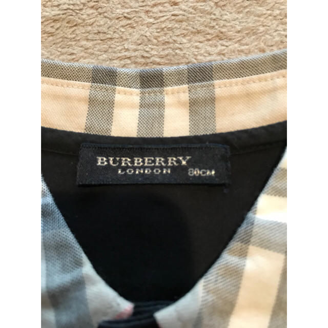 BURBERRY(バーバリー)のえままま様専用★美品！バーバリー 黒ポロシャツ 80センチ キッズ/ベビー/マタニティのベビー服(~85cm)(Ｔシャツ)の商品写真