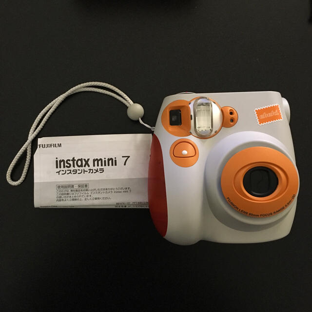 富士フイルム(フジフイルム)のFUJIFILM インスタントカメラ チェキ instax mini 7 美品 スマホ/家電/カメラのカメラ(フィルムカメラ)の商品写真