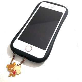 アイフォーン(iPhone)のiPhone  SE 128GB  新品同様 ピンクゴールド(スマートフォン本体)