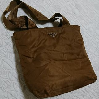 プラダ(PRADA)のＰＲＡＤＡ ショルダーバッグ 茶色(ショルダーバッグ)