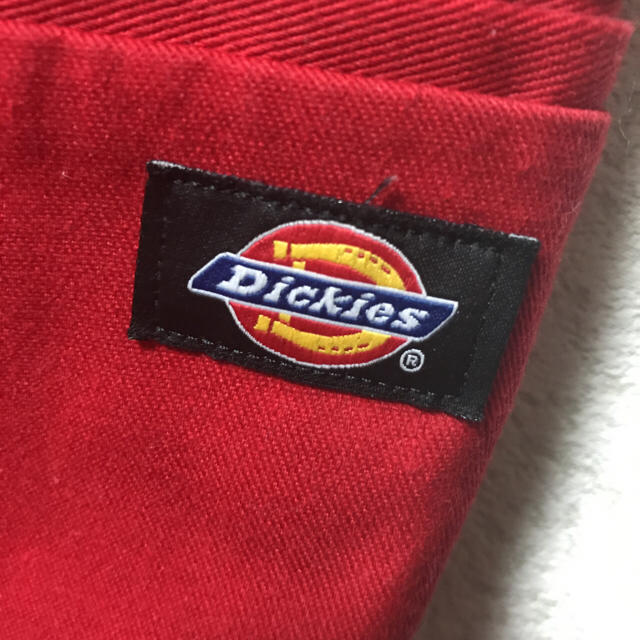 Dickies(ディッキーズ)のDickies ハーフパンツ 赤 レディースのパンツ(ハーフパンツ)の商品写真