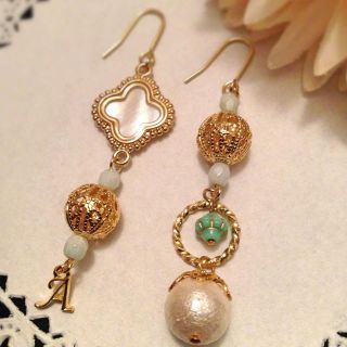 アシンメトリーピアス♡ハンドメイド(ピアス)