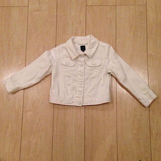 ベビーギャップ(babyGAP)の【20%割引！！】Baby Gap ホワイトデニムジャケット 100cm(ジャケット/上着)