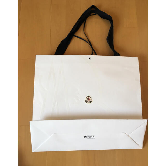 MONCLER(モンクレール)のモンクレール☆ショップ袋☆一枚 レディースのバッグ(ショップ袋)の商品写真