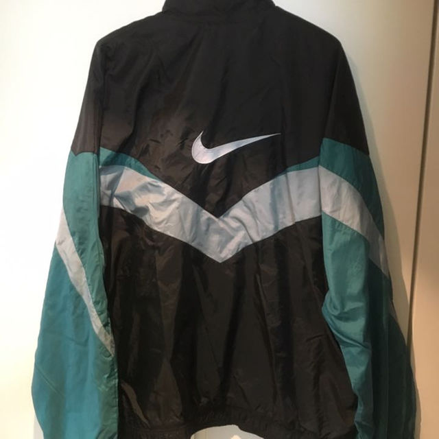 NIKE - NIKE ナイキ ナイロンジャケット 古着 90'sの通販 by