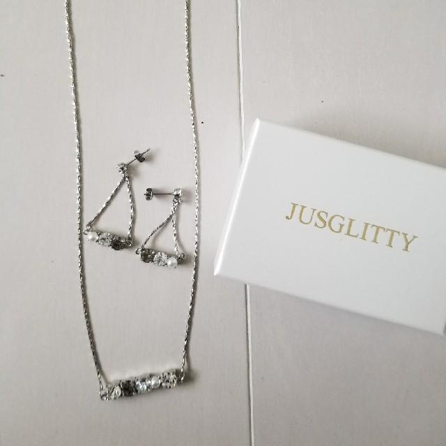 JUSGLITTY(ジャスグリッティー)のつじぇい様専用 レディースのアクセサリー(ピアス)の商品写真