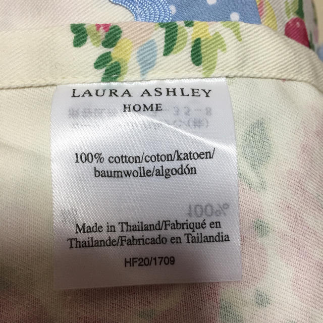 LAURA ASHLEY(ローラアシュレイ)のエプロン  ピンクの薔薇 レディースのレディース その他(その他)の商品写真