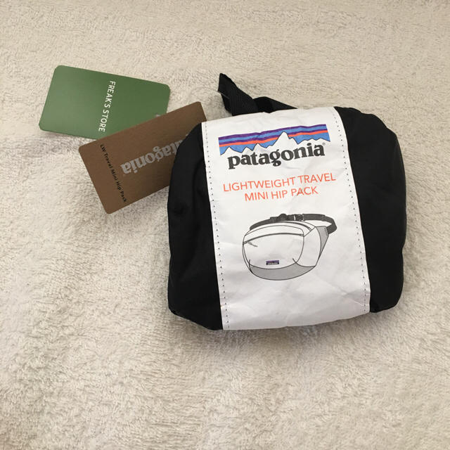 patagonia(パタゴニア)のパタゴニア♡ヒップバッグ 黒 ブラック 軽量 レディースのバッグ(ショルダーバッグ)の商品写真