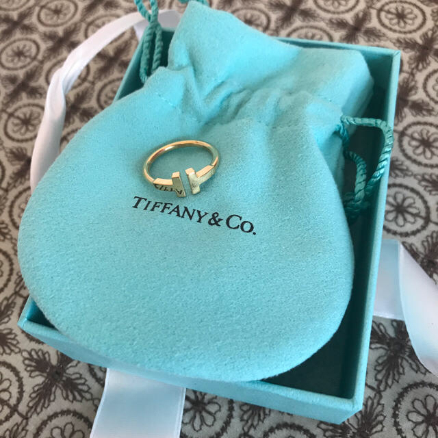 ティファニー Tワイヤーリング Tiffany ティファニー Tワイヤーリング Tiffany リング アクセサリー レディース 公式 サイト は 本物