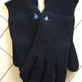 ヴィヴィアンウエストウッド(Vivienne Westwood)のヴィヴィアン手袋 アッキさま専用(手袋)