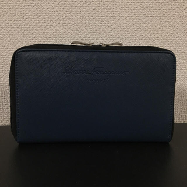 Salvatore Ferragamo(サルヴァトーレフェラガモ)のSalvatore Ferragamo サルバトーレフェラガモ パーソナルケース メンズのファッション小物(長財布)の商品写真