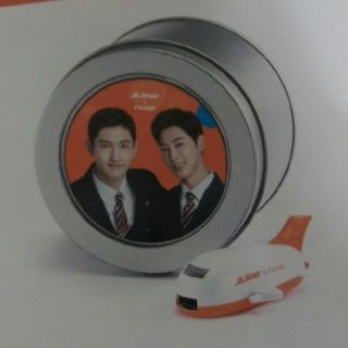 トウホウシンキ(東方神起)のチェジュ航空★限定USB★東方神起★ユノ★チャンミン★TVXQ (男性タレント)