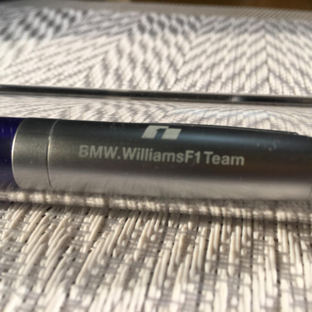 BMW(ビーエムダブリュー)のBMWウイリアムF1チームボールペン インテリア/住まい/日用品の文房具(ペン/マーカー)の商品写真
