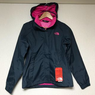 ザノースフェイス(THE NORTH FACE)の★海外限定ノースフェイスマウンテンパーカー紺ピンクXS★ウインドブレーカー★防水(ナイロンジャケット)