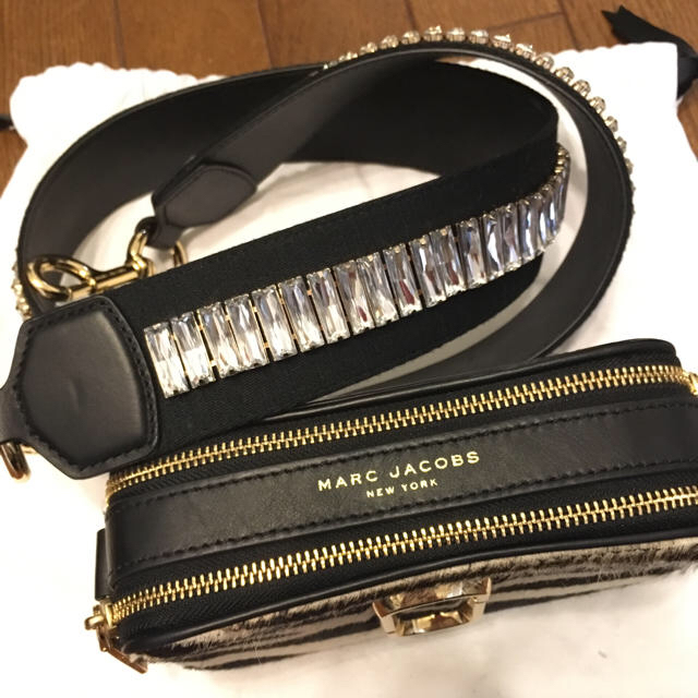 超歓迎定番 MARC JACOBS - マークジェイコブス ハラコ カメラバッグの