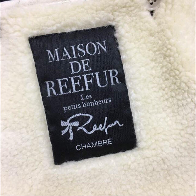 Maison de Reefur(メゾンドリーファー)の再値下げ‼︎ メゾン ド リーファー 梨花 ショート ダッフル ネイビー 38 レディースのジャケット/アウター(ダッフルコート)の商品写真