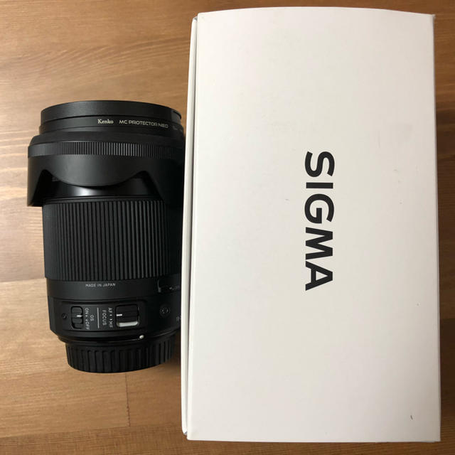 SIGMA(シグマ)の【美品】SIGMA 18-300mm f3.5-6.3 キヤノンCanon用  スマホ/家電/カメラのカメラ(レンズ(ズーム))の商品写真