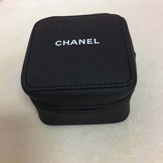 CHANEL(シャネル)のシャネル  時計ケース  非売品☆ レディースのファッション小物(ポーチ)の商品写真