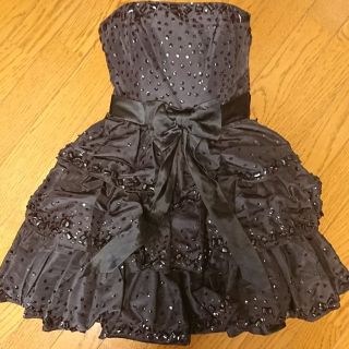 ベッツィジョンソン(BETSEY JOHNSON)のBETSY JOHNSON黒ドレス定価74,000円(その他ドレス)