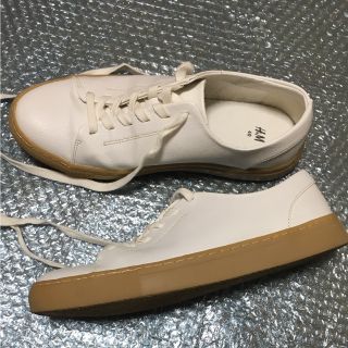 エイチアンドエム(H&M)のスニーカー(スニーカー)