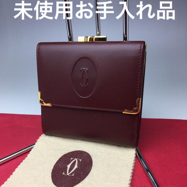 Cartier   未使用お手入れ品カルティエマストライン3つ折りがま口