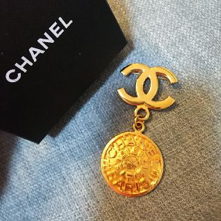 シャネル(CHANEL)のsophia08様専用です☆CHANEL ブローチ ヴィンテージ(ブローチ/コサージュ)