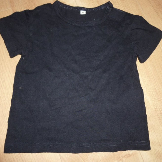 MUJI (無印良品)(ムジルシリョウヒン)の無印良品 半袖 Tシャツ 80サイズ 黒色 キッズ/ベビー/マタニティのベビー服(~85cm)(その他)の商品写真