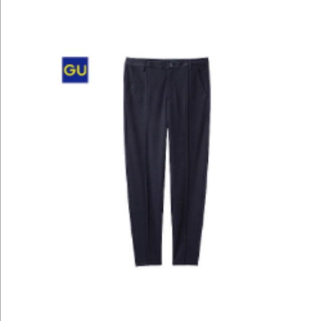 GU(ジーユー)の❣️専用（本日限り）❣️【新品】GUスリムテーパードパンツ♡ネイビーS レディースのパンツ(クロップドパンツ)の商品写真