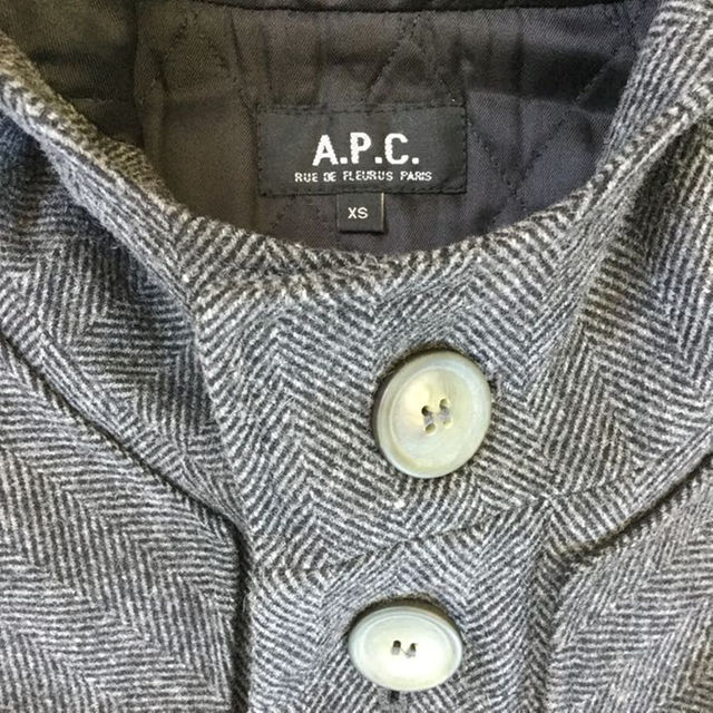 A.P.C(アーペーセー)のA.P.C. コート 美品 メンズのジャケット/アウター(その他)の商品写真