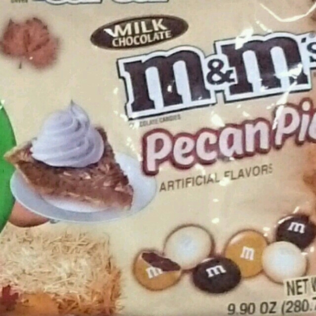 m&m's Pecan Pie ピーカンパイフレーバー ☆レア☆アメリカ お菓子 食品/飲料/酒の食品(菓子/デザート)の商品写真