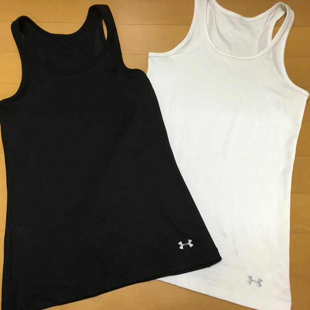 UNDER ARMOUR(アンダーアーマー)のUNDER ARMOUR アンダーアーマー タンクトップ 2枚セット スポーツ/アウトドアのトレーニング/エクササイズ(トレーニング用品)の商品写真