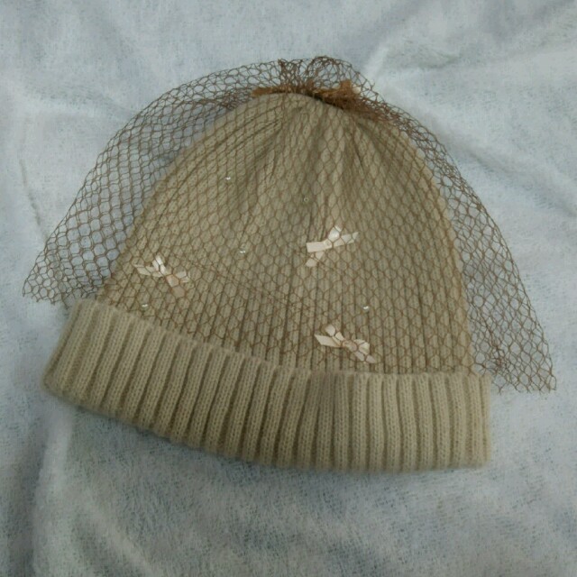 axes femme(アクシーズファム)のaxes femme☆チュール重ねニット帽 レディースの帽子(ニット帽/ビーニー)の商品写真