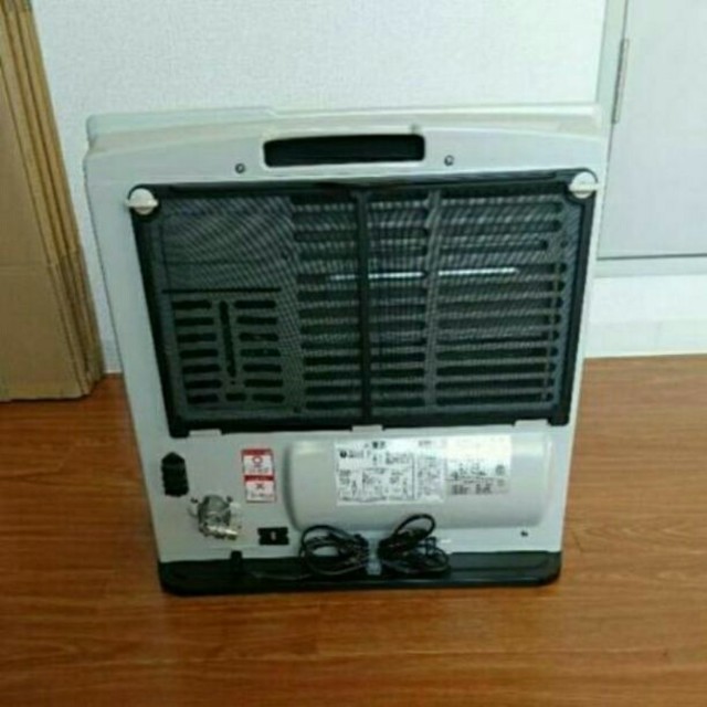 Rinnai(リンナイ)のリンナイ　ガスファンヒーター 5mガスホース付き スマホ/家電/カメラの冷暖房/空調(ファンヒーター)の商品写真