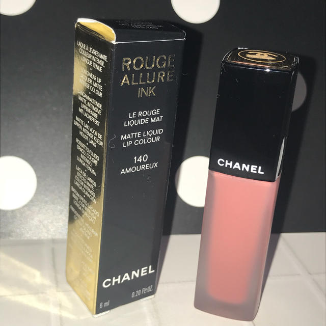 CHANEL(シャネル)のシャネル グロス リップ 新品未使用 コスメ/美容のベースメイク/化粧品(リップグロス)の商品写真