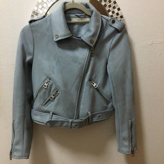 ザラ(ZARA)のZARA 美品  ライダースジャケット(ライダースジャケット)