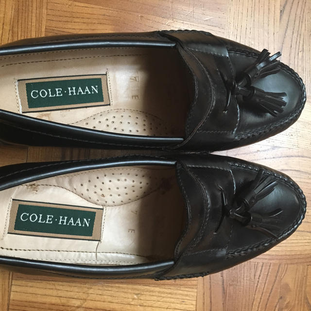 Cole Haan(コールハーン)のコールハーン タッセルローファー 黒 メンズの靴/シューズ(ドレス/ビジネス)の商品写真