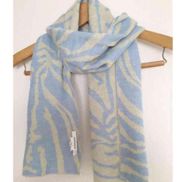 新品 CARVEN carven マフラー ネックウォーマー スヌード もこもこ