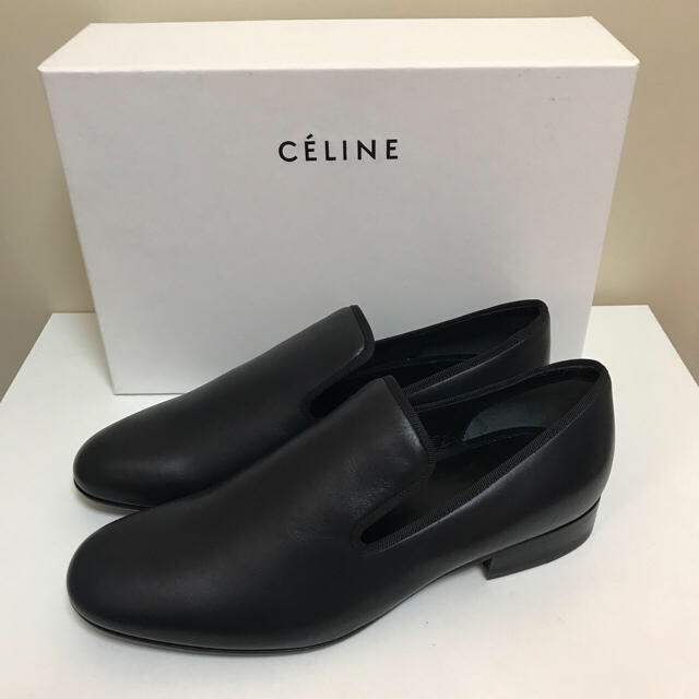 celine(セリーヌ)の新品 セリーヌ オペラシューズ レザー ローファー スリッポン 濃紺 イタリア製 レディースの靴/シューズ(ローファー/革靴)の商品写真