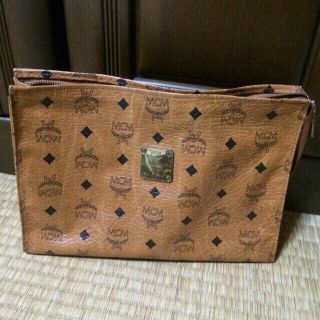 エムシーエム(MCM)のMCM セカンドバッグ(ハンドバッグ)