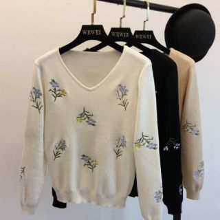 ディーホリック(dholic)のSALE‼︎花柄刺繍ニット♡(ニット/セーター)