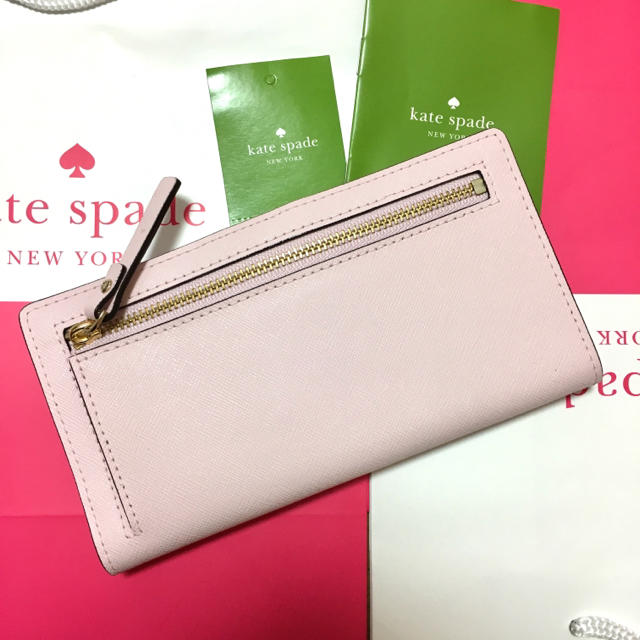 kate spade new york(ケイトスペードニューヨーク)のもも様専用 新品 ケイトスペード  ピンク 長財布 レディースのファッション小物(財布)の商品写真