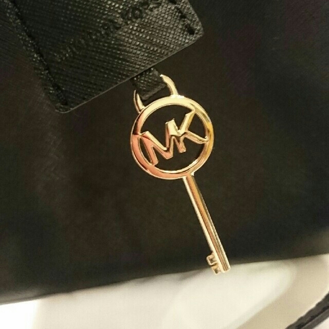 Michael Kors(マイケルコース)のs.knk様専用☆マイケル・コース☆ハミルトン☆2wayトート レディースのバッグ(トートバッグ)の商品写真