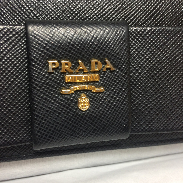 PRADA(プラダ)の早い者勝ちプラダ サフィアーノ 長財布 未使用のパスケース付き  レディースのファッション小物(財布)の商品写真