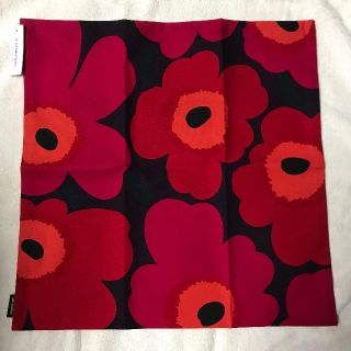 マリメッコ(marimekko)のPieni UNIKKO cushion cover  red-orange-p(クッションカバー)