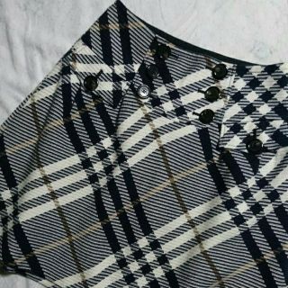 バーバリーブルーレーベル(BURBERRY BLUE LABEL)のバーバリーブルーレーベルスカート(ひざ丈スカート)