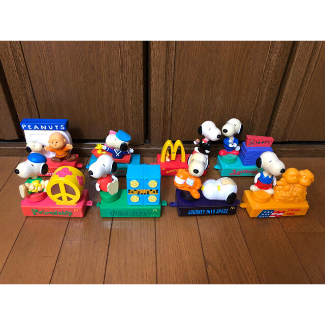 SNOOPY(スヌーピー)のスヌーピー マクドナルド 8個セット エンタメ/ホビーのおもちゃ/ぬいぐるみ(キャラクターグッズ)の商品写真