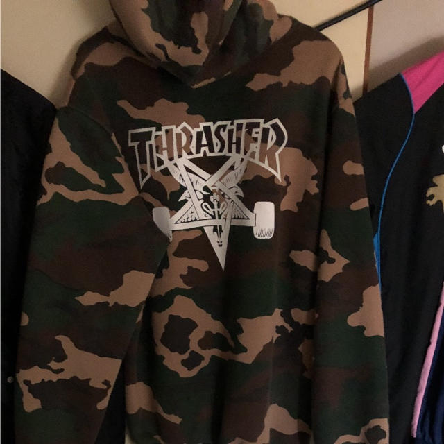 THRASHER(スラッシャー)のTHRASHER 迷彩パーカー メンズのトップス(パーカー)の商品写真