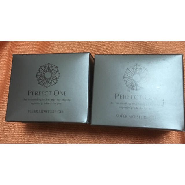 PERFECT ONE - パーフェクトワン スーパーモイスチャージェル 2個セット