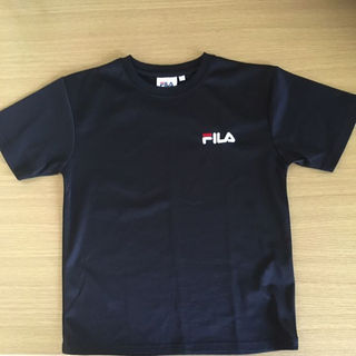 フィラ(FILA)のFILA 黒Tシャツ(Tシャツ/カットソー)